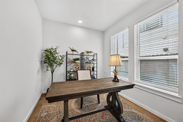 1735 Rustling Creek Drive, Missouri City, TX 77459