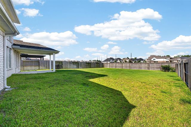 1735 Rustling Creek Drive, Missouri City, TX 77459