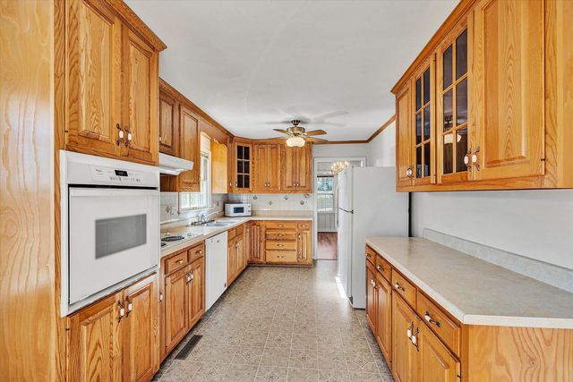 5216 Medmont CIR, Roanoke, VA 24018