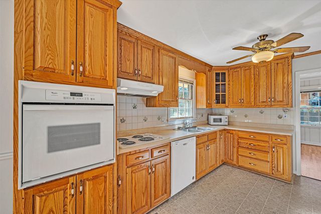 5216 Medmont CIR, Roanoke, VA 24018