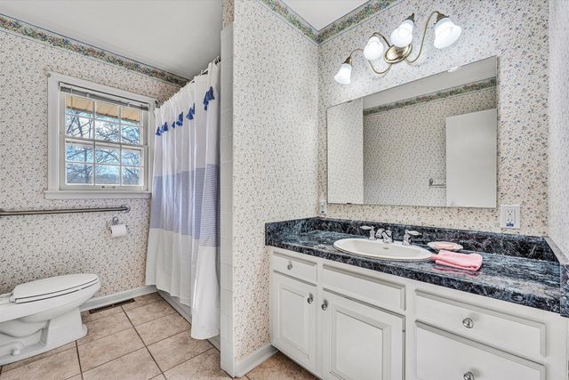 5216 Medmont CIR, Roanoke, VA 24018