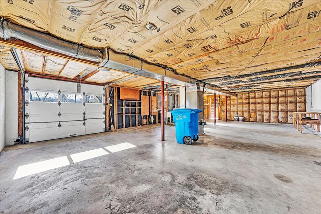 5216 Medmont CIR, Roanoke, VA 24018