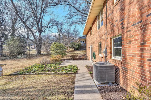 5216 Medmont CIR, Roanoke, VA 24018