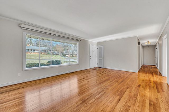 5216 Medmont CIR, Roanoke, VA 24018