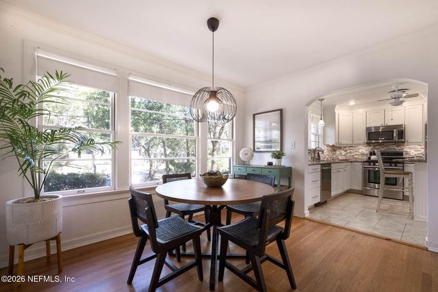 1374 AZALEA Drive, Jacksonville, FL 32205