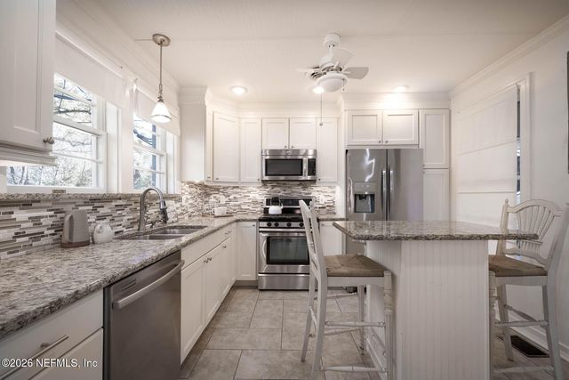 1374 AZALEA Drive, Jacksonville, FL 32205