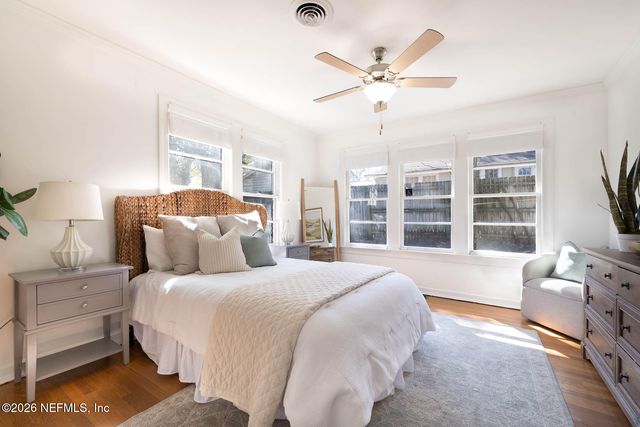 1374 AZALEA Drive, Jacksonville, FL 32205