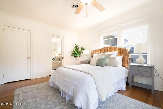 1374 AZALEA Drive, Jacksonville, FL 32205