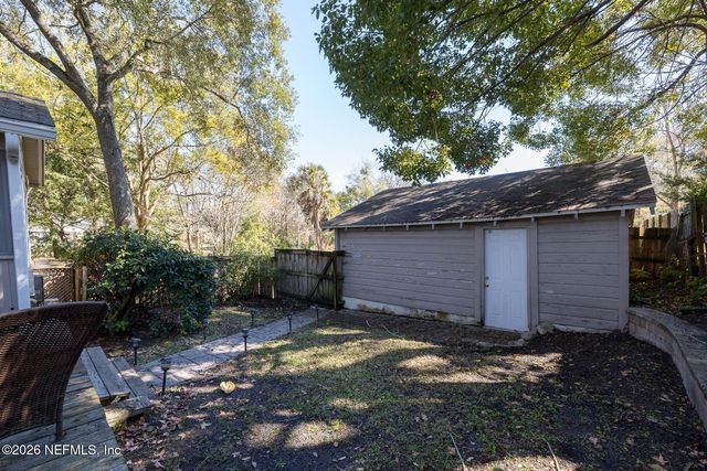 1374 AZALEA Drive, Jacksonville, FL 32205