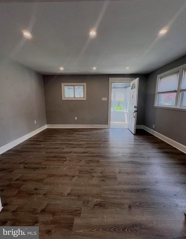 745 15TH AVE, Prospect Park, PA 19076