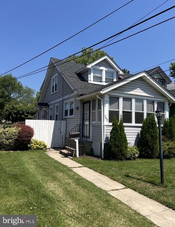 745 15TH AVE, Prospect Park, PA 19076