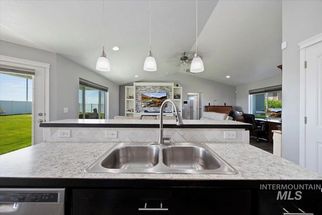 820 Owl Ct, Jerome, ID 83338