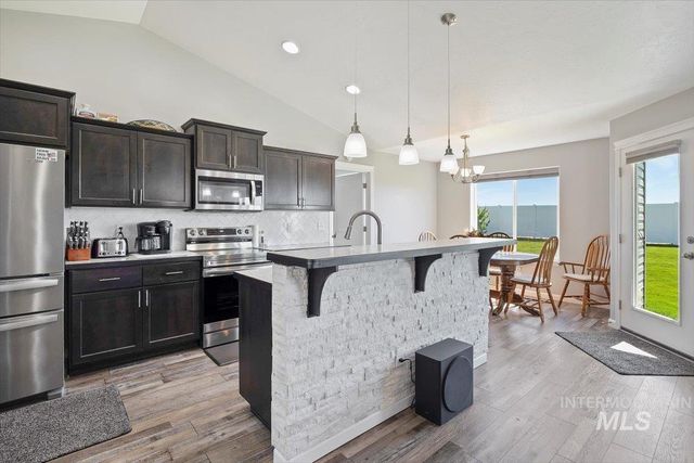 820 Owl Ct, Jerome, ID 83338