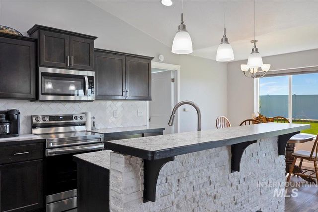 820 Owl Ct, Jerome, ID 83338