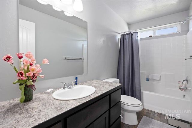 820 Owl Ct, Jerome, ID 83338