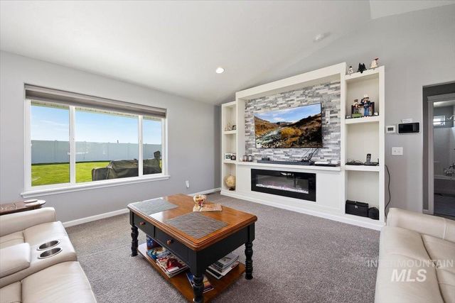 820 Owl Ct, Jerome, ID 83338