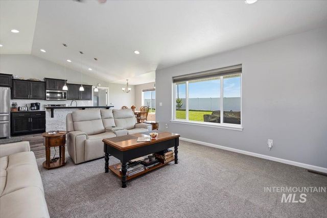 820 Owl Ct, Jerome, ID 83338