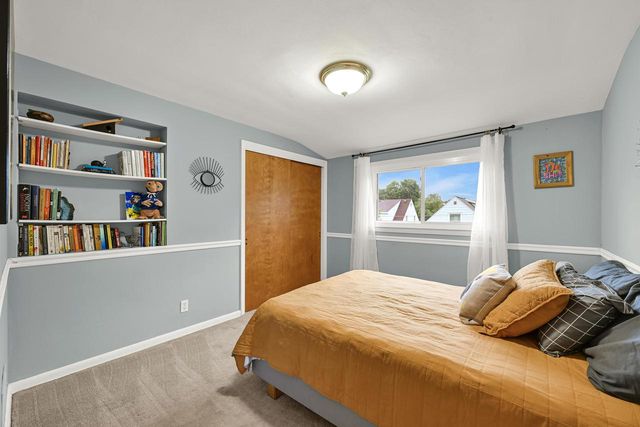 2610 N 75th STREET, Wauwatosa, WI 53213