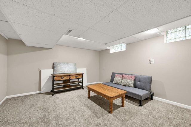 2610 N 75th STREET, Wauwatosa, WI 53213