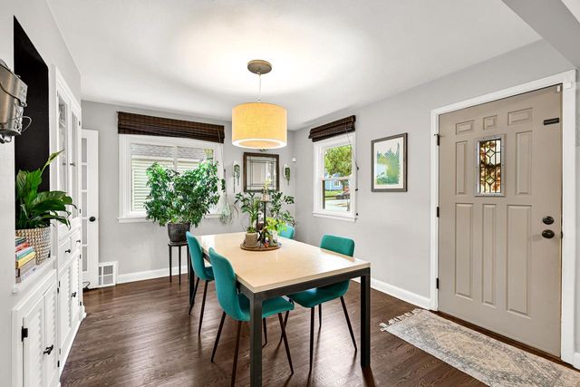 2610 N 75th STREET, Wauwatosa, WI 53213