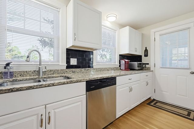 35 Interval Ave, Attleboro, MA 02703