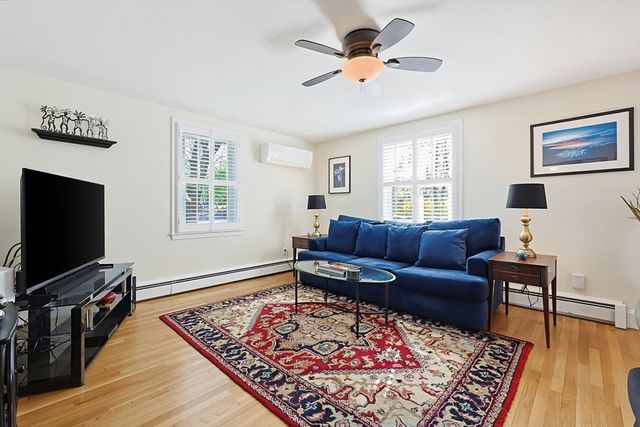 35 Interval Ave, Attleboro, MA 02703