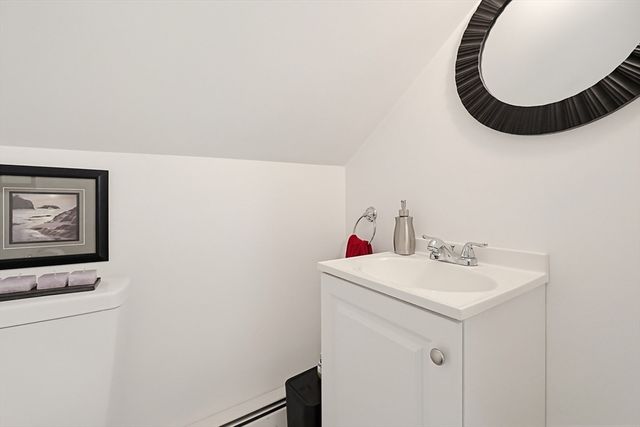35 Interval Ave, Attleboro, MA 02703