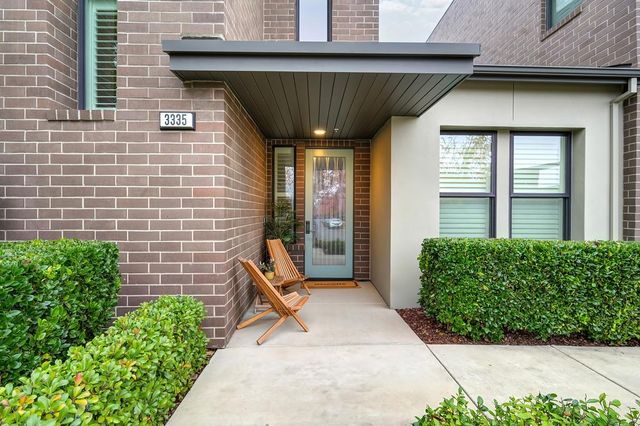 3335 Mckinley Village Way, Sacramento, CA 95816