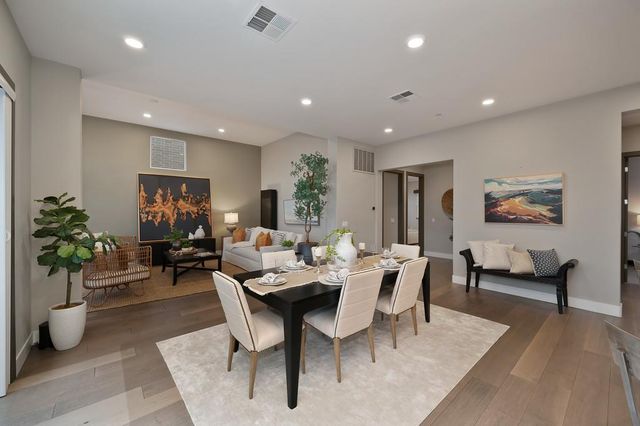 3335 Mckinley Village Way, Sacramento, CA 95816