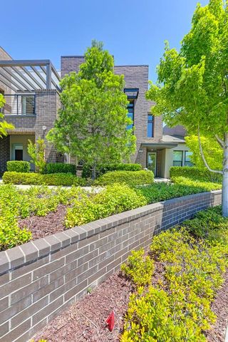 3335 Mckinley Village Way, Sacramento, CA 95816