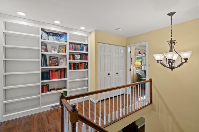 432 Black Oak Court, Edgewood, KY 41017