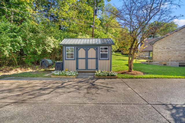 432 Black Oak Court, Edgewood, KY 41017