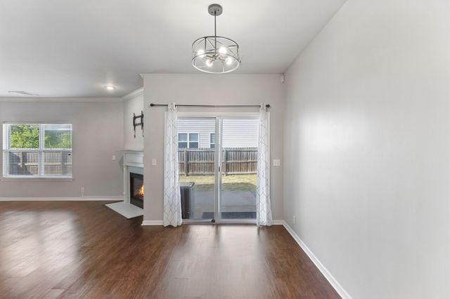 1961 Deep Woods Trl, Nashville, TN 37214
