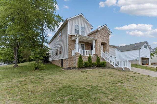 1961 Deep Woods Trl, Nashville, TN 37214