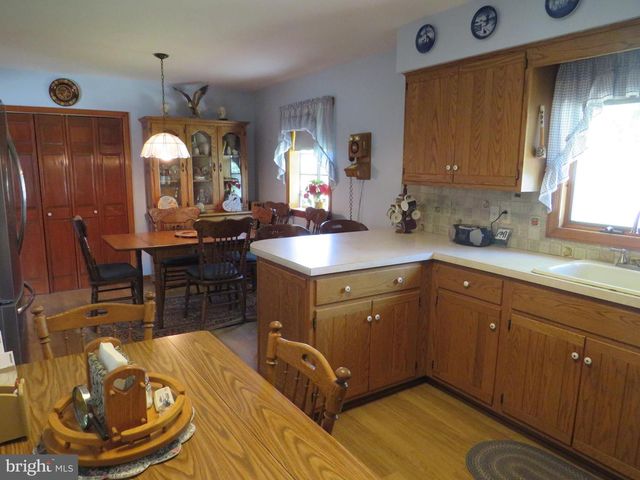 163 SPRINGDALE AVE, Hamilton, NJ 08620