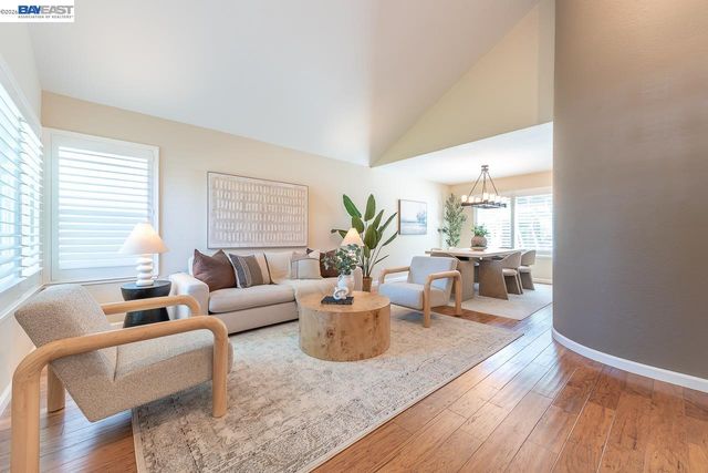 32732 Goshen St, Union City, CA 94587