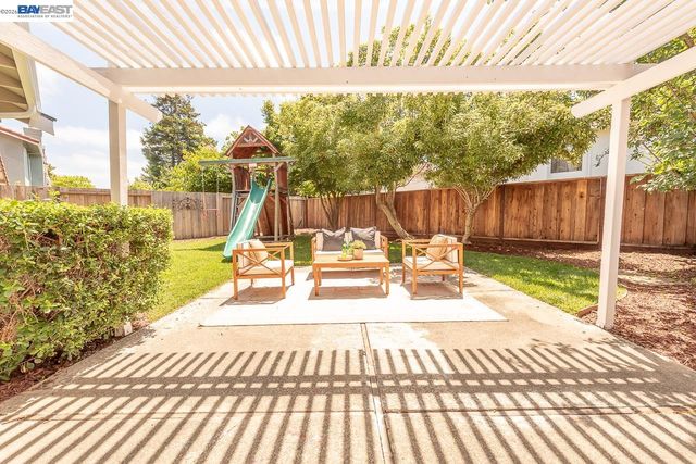 32732 Goshen St, Union City, CA 94587