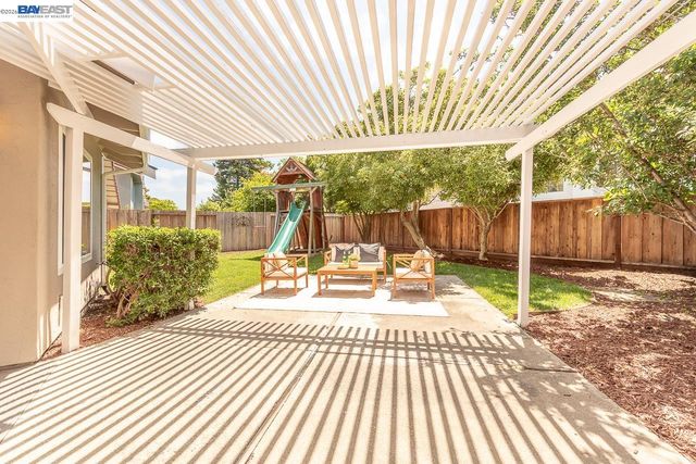 32732 Goshen St, Union City, CA 94587