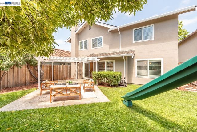 32732 Goshen St, Union City, CA 94587