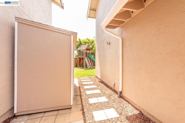 32732 Goshen St, Union City, CA 94587