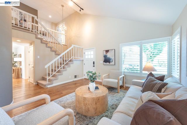 32732 Goshen St, Union City, CA 94587