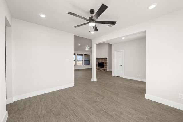 2301 Maywood Lane, Palmer, TX 75152