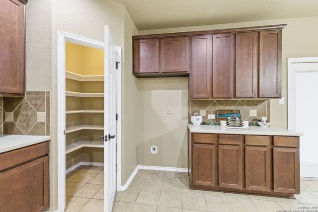 10510 Corvey Lane, Helotes, TX 78023