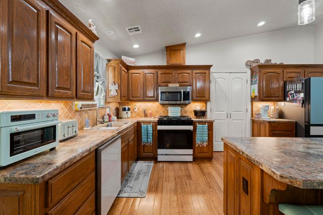 445243 OK Highway 28, Vinita, OK 74301