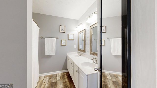 209 Stoney Brook Drive, Carrollton, GA 30116
