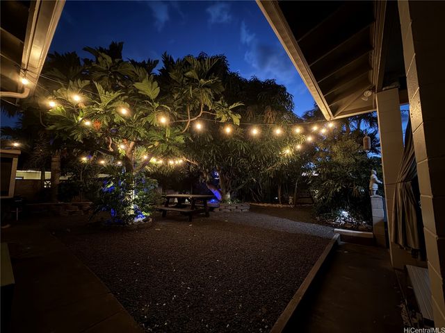 89-1183 Pikaiolena Street, Waianae, HI 96792