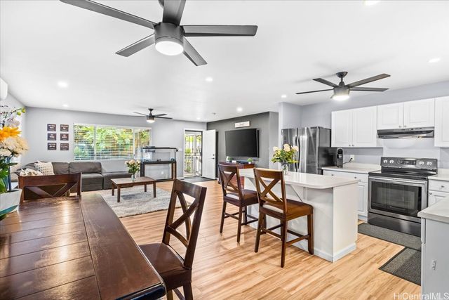 89-1183 Pikaiolena Street, Waianae, HI 96792