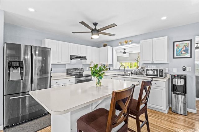 89-1183 Pikaiolena Street, Waianae, HI 96792