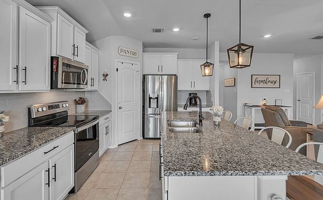11108 Beckon Falls, Waco, TX 76708