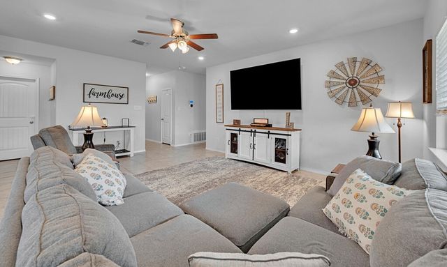 11108 Beckon Falls, Waco, TX 76708